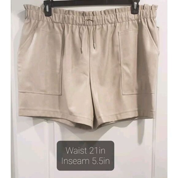Avec Les Filles Shorts Paperbag Waist Drawstring PullOn Faux Leather size 2x NWT - Picture 1 of 5